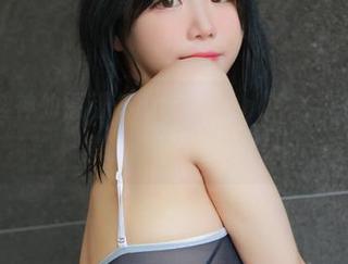 看这一波神仙福利：Addielyn(에디린)的御姐图集让你再无退路！