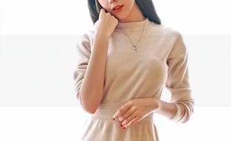 Feilin嗲囡囡 – 该不该下载江念鱼的秘书图包？思考人生中…