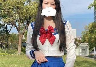 微密圈 – 全集大公开，July芝岚的滤镜技术是不是有点让人捉急？原图也太真实了。