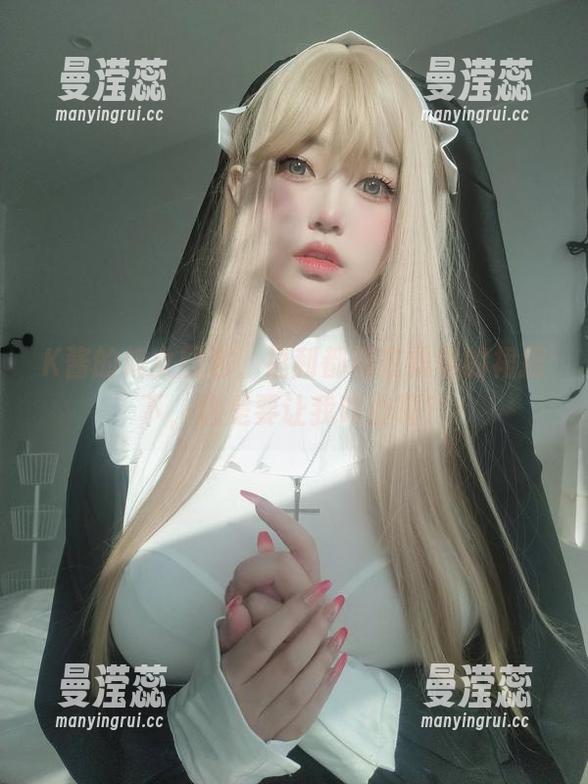 K酱的修女图包，福利都藏在飘飘的裙摆下，这是要让我咋办啊？