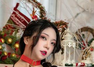私房写真中的Leah梓未-比基尼与90度的完美弧度