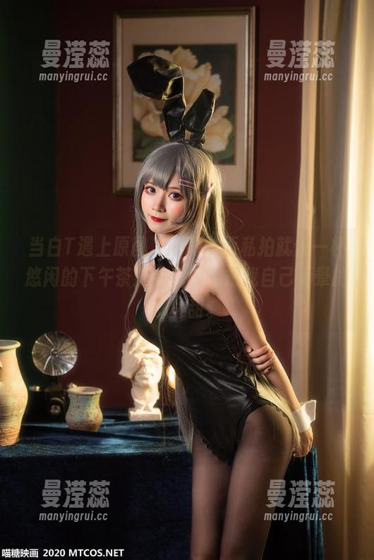 当白T遇上原图，喵糖映画私拍就像一杯悠闲的下午茶，总有没有把我自己弄晕的那种甜。