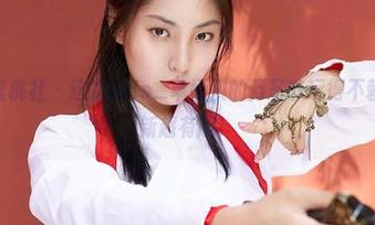 MiiTao蜜桃社 – 这次Cris_卓娅祺的万圣节玩得不赖，美图更新超有趣！