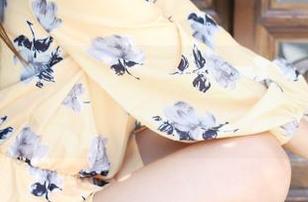 MyGirl美媛馆 – 刘雪妮的水手服原图来了！免费？想不想试试入海看潮？