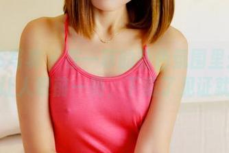 PANS写真 – 在一菲的粉色氛围里：高清拍摄让人眼前一亮，下载了见证就好。