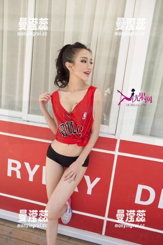 UGirls尤果网 - 谁说粉色只能是少女感？陈幼伊的高清美图直接打破所有preconceivednotions！