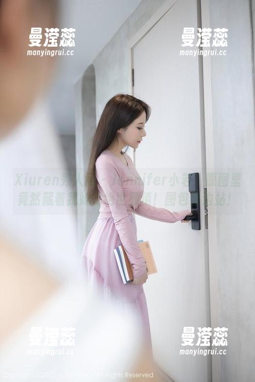 Xiuren秀人网 - Jennifer小若：原图里竟然藏着我妹的绝世颜值！图包靠边站！