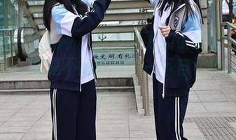 Xiuren秀人网 – 看完会飞的小虎牙全套厨娘图包，我是不是该反思一下自己的厨房能力了？