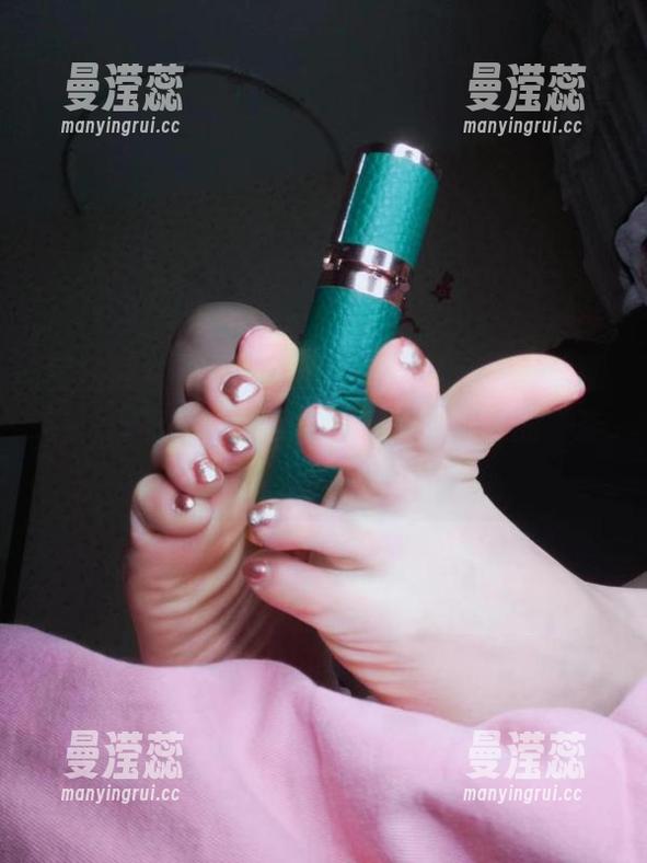 微密圈 - 有点想知道YuYu超甜丫的“夏日”作品到底在网上引发了多少人的“茶余饭后”话题？