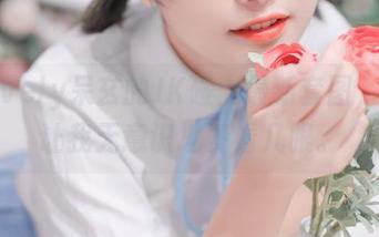 当lovely呆玄的JK碰上最新套图，竟然让我无意识地多看几眼。