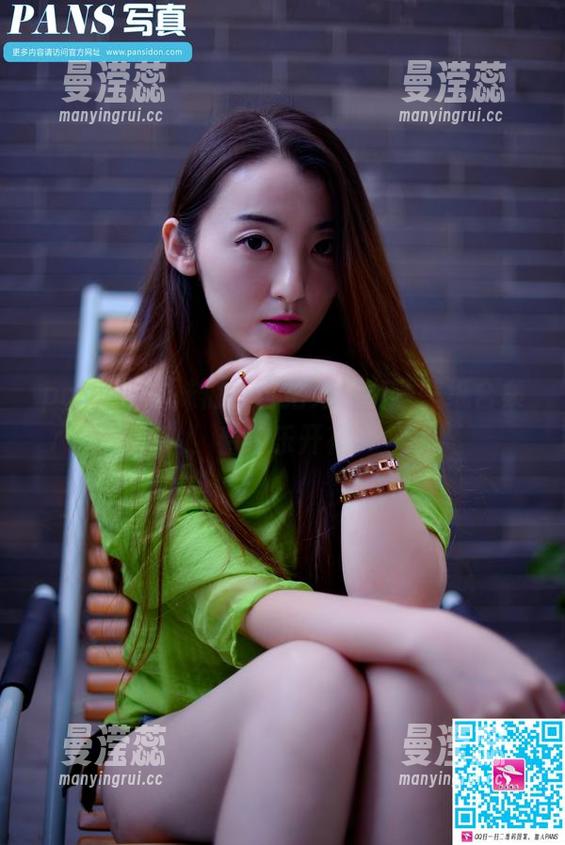 pans - 学妹们的自拍秀：咖喱壁纸合集，看着乐开花！