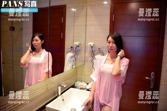 pans - 在锐锐的最新女仆照片里，我发现自己已经在默默品味那种优雅了…