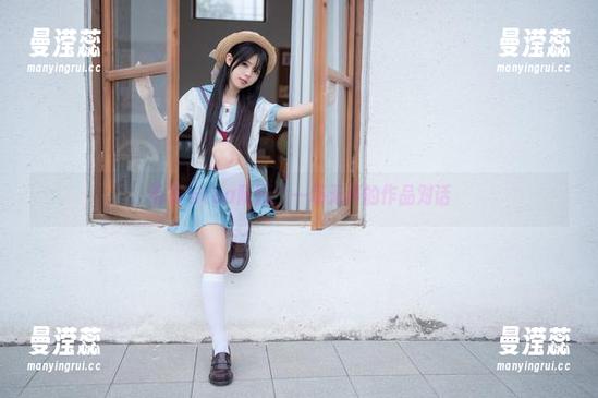 毛衣与rua阮阮：一场无声的作品对话