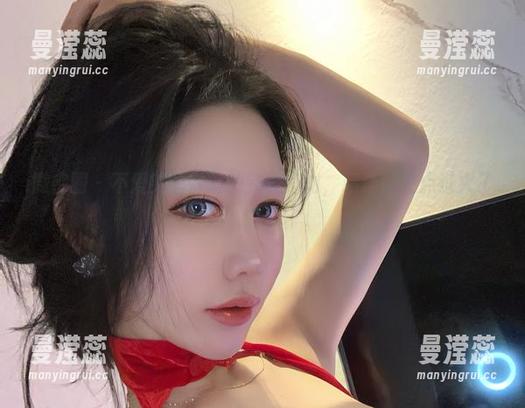 微密圈 - 不爱笑的赛琳的完美身材，精选得有点过火了呀！