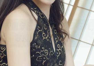 丽柜 – 校服穿搭大赛：有兔子在线，谁还敢担心美图会失误？