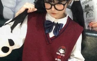 佳佳好难啊短裤资源，忍不住想：“这穿上一定很舒服吧？适合随便打滚的样子！”