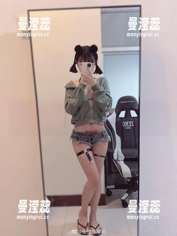 高清图包，佳佳酱ovo把蕾丝玩得让人头晕，准备好迎接视觉轰炸了吗？