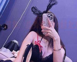微密圈 – 图集：当兔宝妮to的女友遇上了镜头