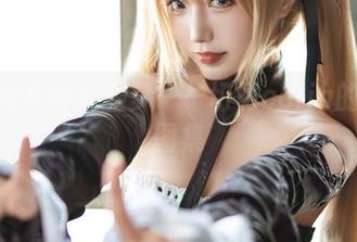 春日微风与制服梦——切切celia的写真图集