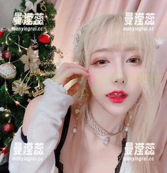 啾小妍Deer图包分享：办公室不止是工作的地方啊