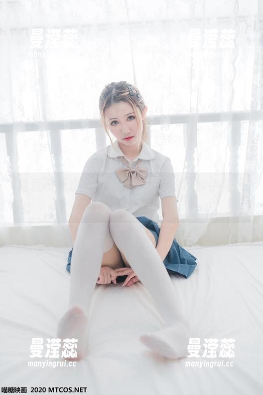 喵糖映画水手裙学妹合集，谁说水手裙只能是学妹的专属？