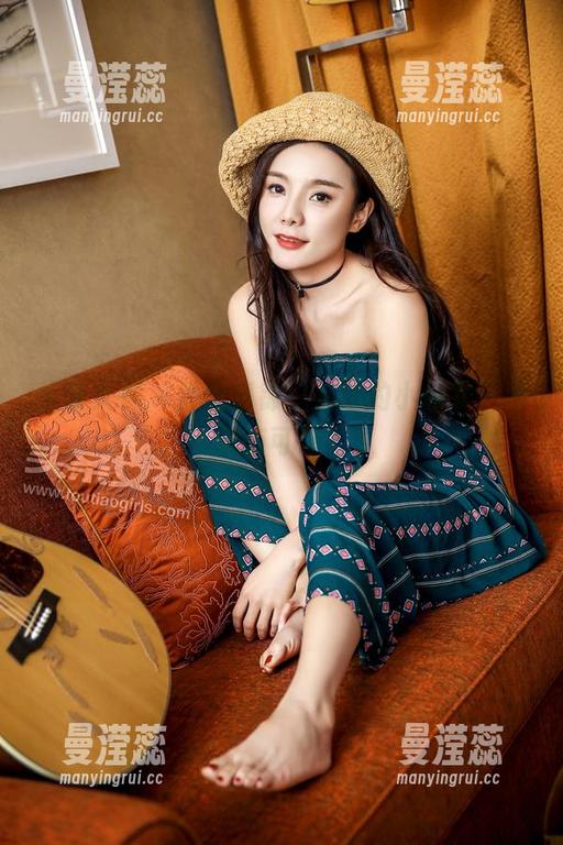 头条女神 - 原图集锦，易阳的小仙女，真实点可好？