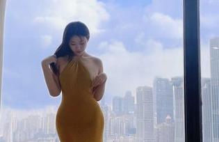微密圈 – 奶宝妹纸水手服一网打尽的合集，别说我没提醒你要稳住啊！