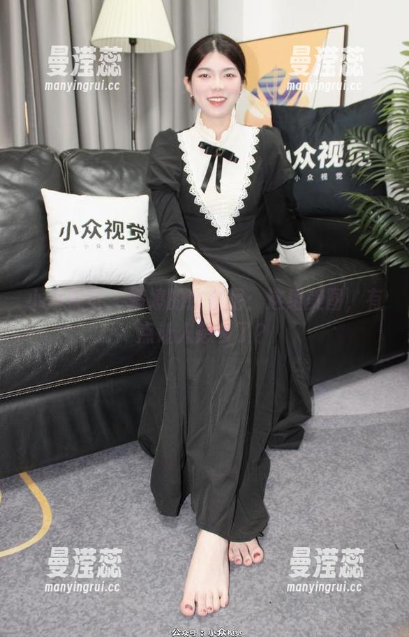 小众视觉 - 婷婷的比基尼：这组美图，有点让人想多了？