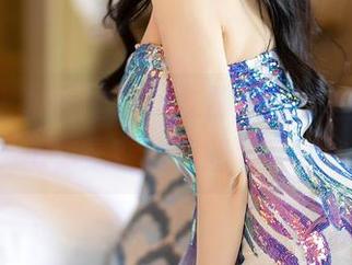 尤蜜荟 – 套图里的女友那眼神，妲己Toxic你是在给我暗示吗？