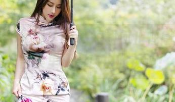 尤蜜荟 – 尤妮丝Egg短裙何止性感？无圣光合集里还有自由的叛逆！