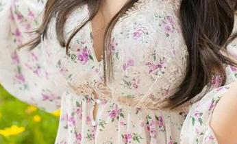 尤蜜荟 – 玥儿玥er？我只想说，女神的美图让我跪了，套图更是让我不敢直视！
