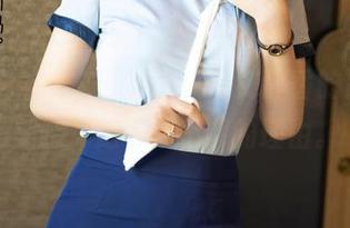 尤蜜荟 – 一定会有人说，艾静香的那双“美腿”是下载不够的理由。