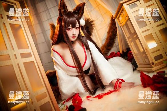 念念_D无敌：白枪呆兔女郎的美图，分分钟让你想当一只优雅的小兔子！