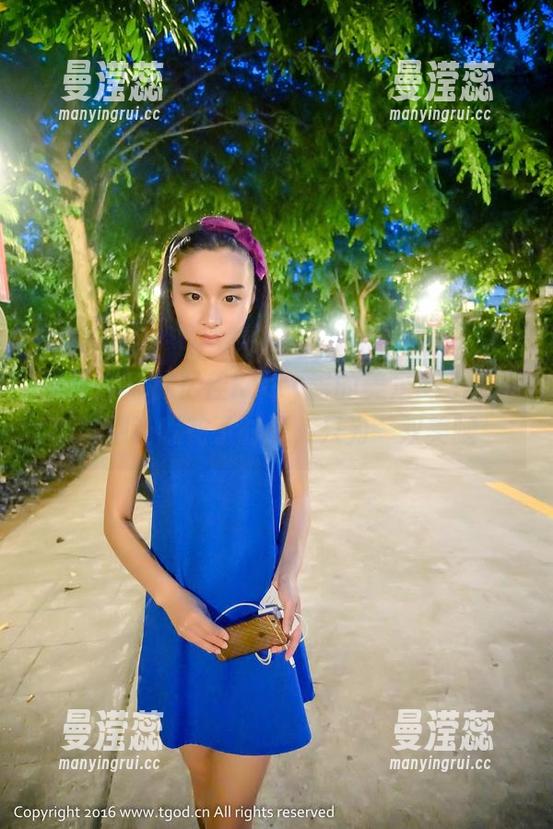 推女神 - 施忆佳Kitty酱的美足&网盘：可别让我花了时间，只为一双美腿