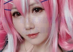 打开新天地，是本末末的双人写真集，别忘了下载哦