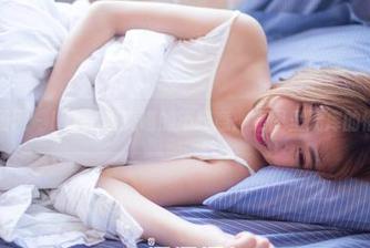 果团网 – little贝壳喵的不经意：原图里死库的懵懂