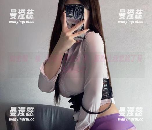 微密圈 - 桃沢樱呀在死库水里，原图让我想起了夏天的回忆。
