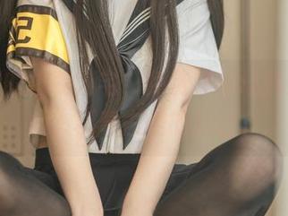 晚餐后的桃良阿宅，免费作品让我浮想联翩，稀奇古怪的组合。