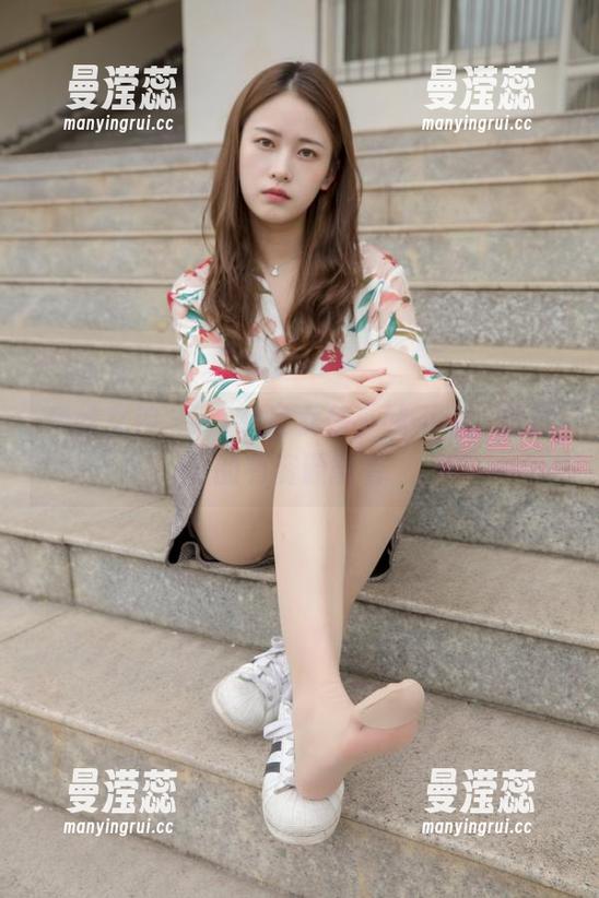 梦丝女神 - 玥玥化身女侠：我不夸，但真的有资源能看