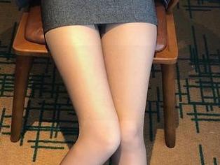 微密圈 – 精选吊带图集：梦里一只喵的色彩游戏