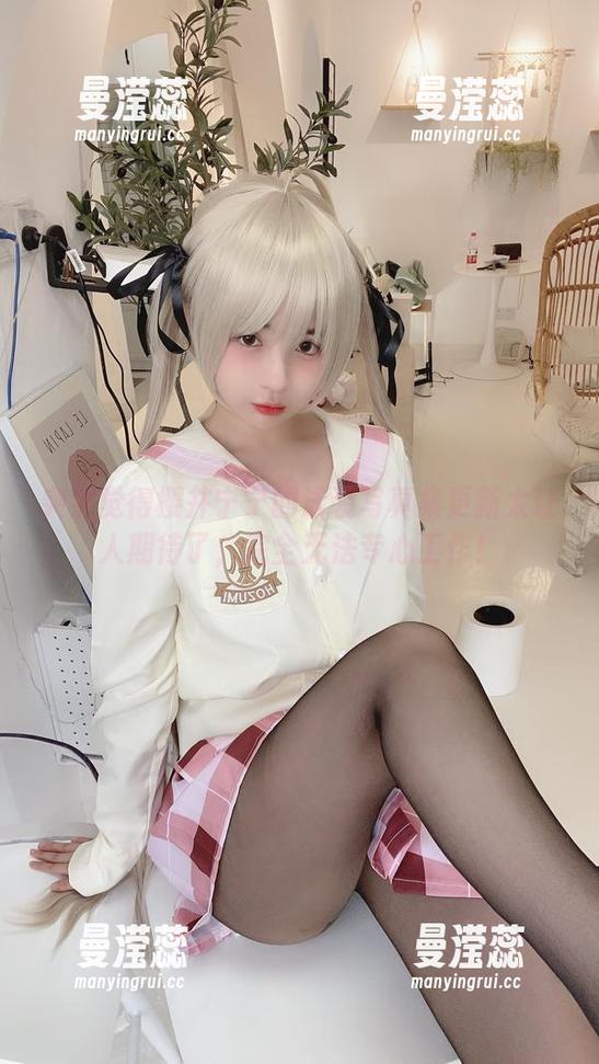 突然觉得樱井宁宁的泳装写真集更新太让人期待了，完全无法专心工作！