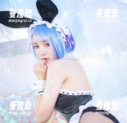 沉迷之中：图集里的洛丽塔大哥女神让我恍若隔世