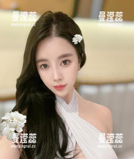 微密圈 - 猪小七的套图：那种清纯，根本不是清水沟里的水