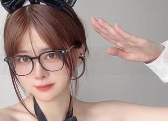 眼酱大魔王w驾到！D.VA写真，下载这份惊艳！