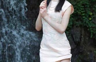 秀人网 – 奶芙乔乔图集更新，女孩的姿态，真是让人又爱又恨。