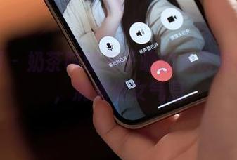 秀人网 – 奶茶味的包子晒的私房短裙美图，满满仙女气息