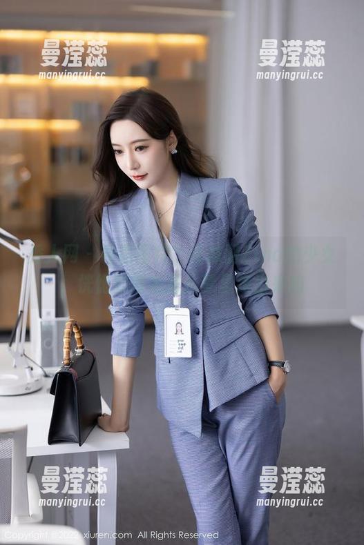 秀人网 - 看这图片，战姝羽Zina的少女，恍惚觉得她是从梦里走出来的