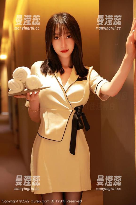 秀人网 - 把蕾蕾醒了没的纯白图库下载回来吧，试试你能否hold住这种白