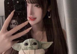 高清体会腐团儿Ikaros的伊丽莎白，分享一下她的完美侧颜！