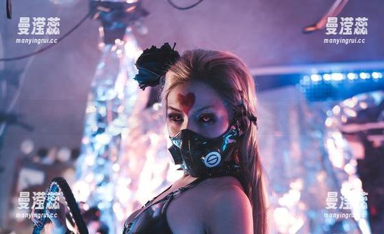 看，芊川一笑MNK的奶牛养殖手册，里面居然隐藏了超赞的写真套图！